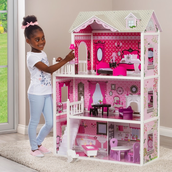 doll house with dolls
